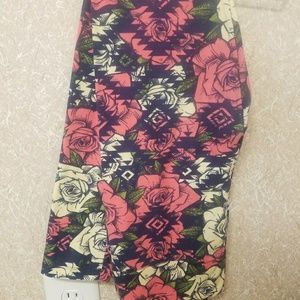 Rose printed OS leggings